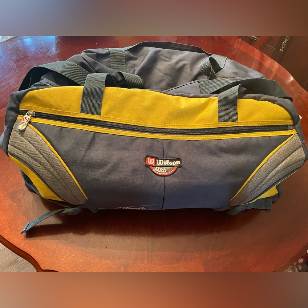 Wilson duffel bag large capacity